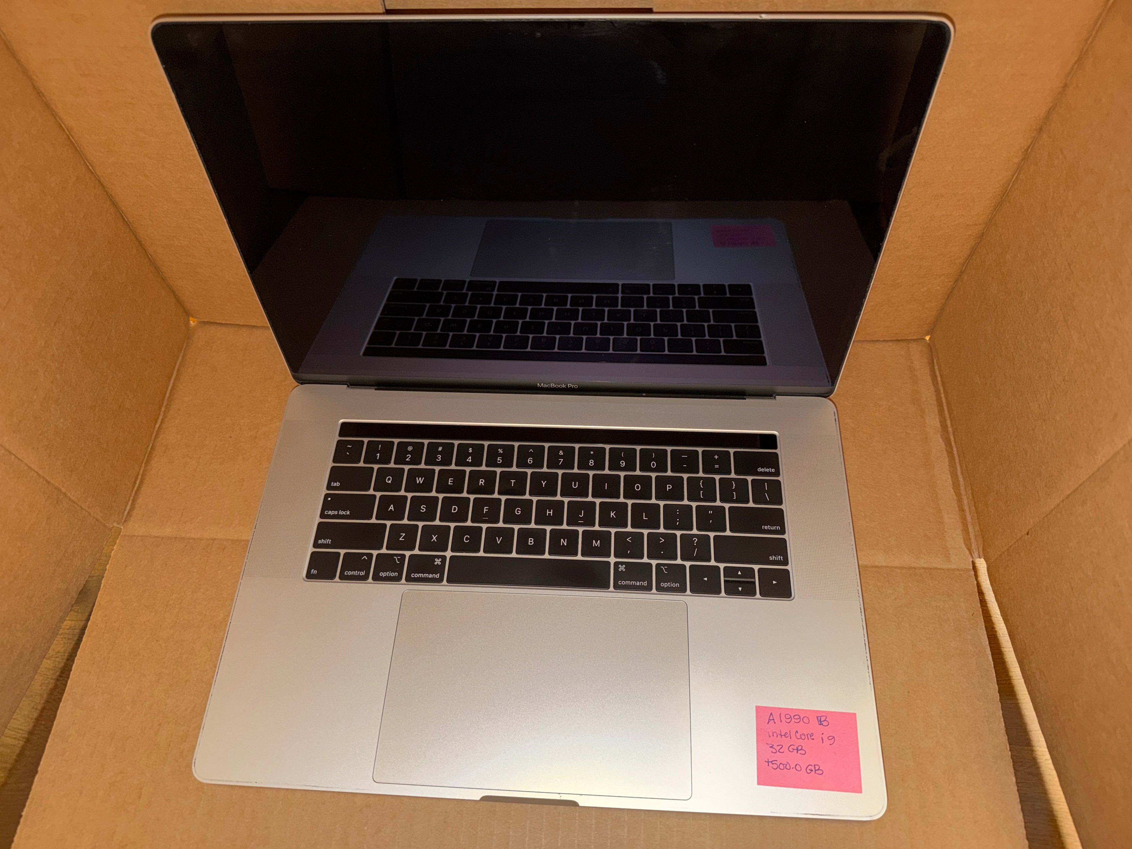 Apple Macbook Pro i9, 32GB, 512GB - A1990 Good
