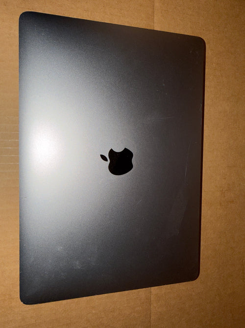 Apple Macbook Air i5, 16GB, 512GB - A1932 Damaged